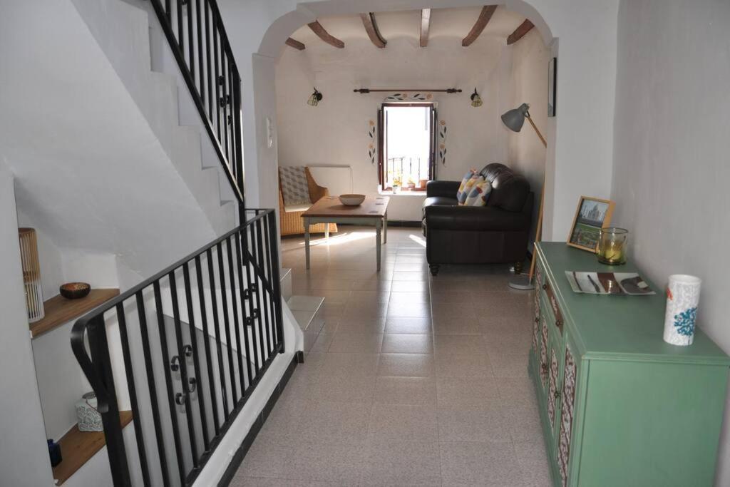 Quirky Townhouse With A Seaview Roof Terrace *