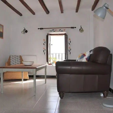 Quirky Townhouse With A Seaview Roof Terrace Oliva Exterior photo