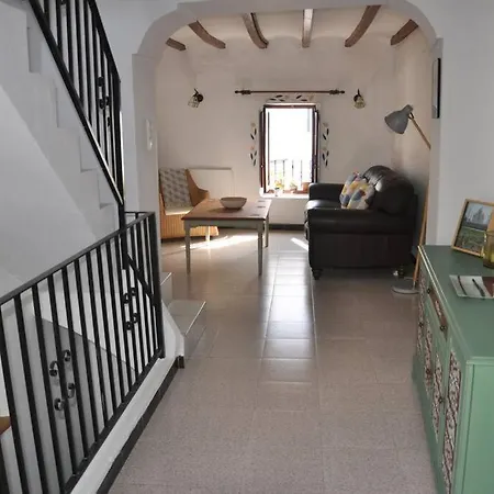 Quirky Townhouse With A Seaview Roof Terrace Oliva Exterior photo