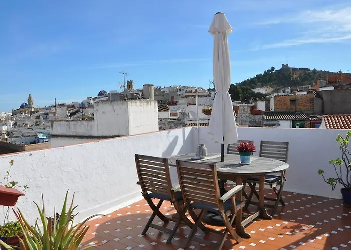 Quirky Townhouse With A Seaview Roof Terrace